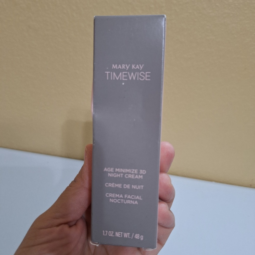 MARY KAY TIMEWISE AGE MINIMIZE 3D~NIGHT‎ CREAM~COMBINATION TO OILY~MOISTURIZER!